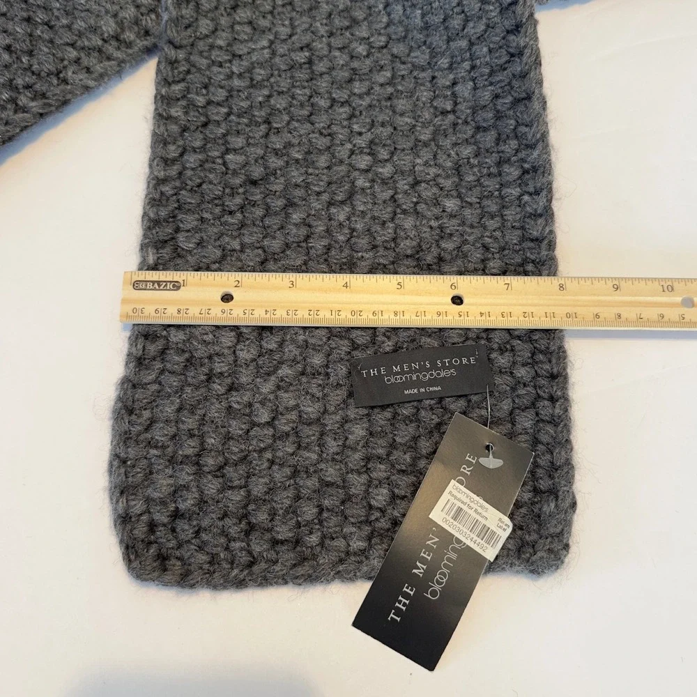 The Mens Store Bloomingdales Grey Chunky Knit Scarf‎ 490267 New With Tags 82x8